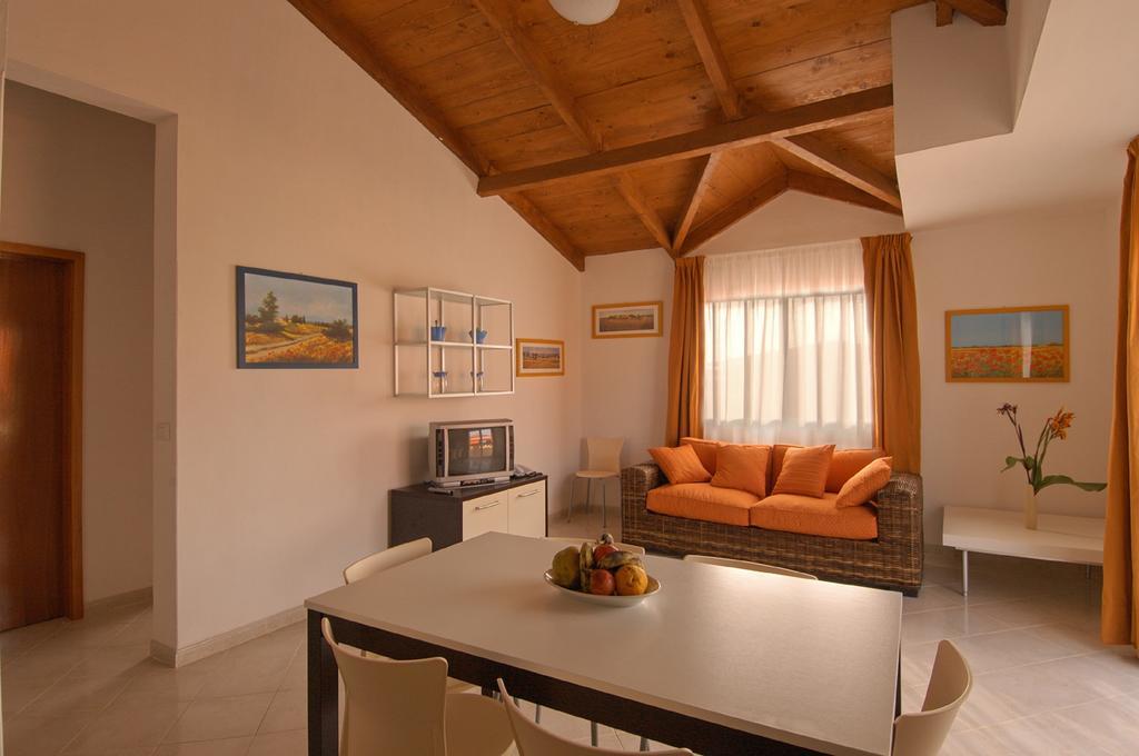 Aparthotel Ponta Preta Санта Мария Екстериор снимка