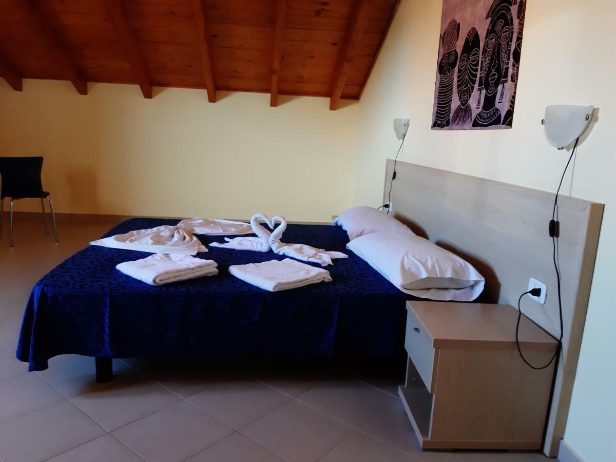 Aparthotel Ponta Preta Санта Мария Екстериор снимка
